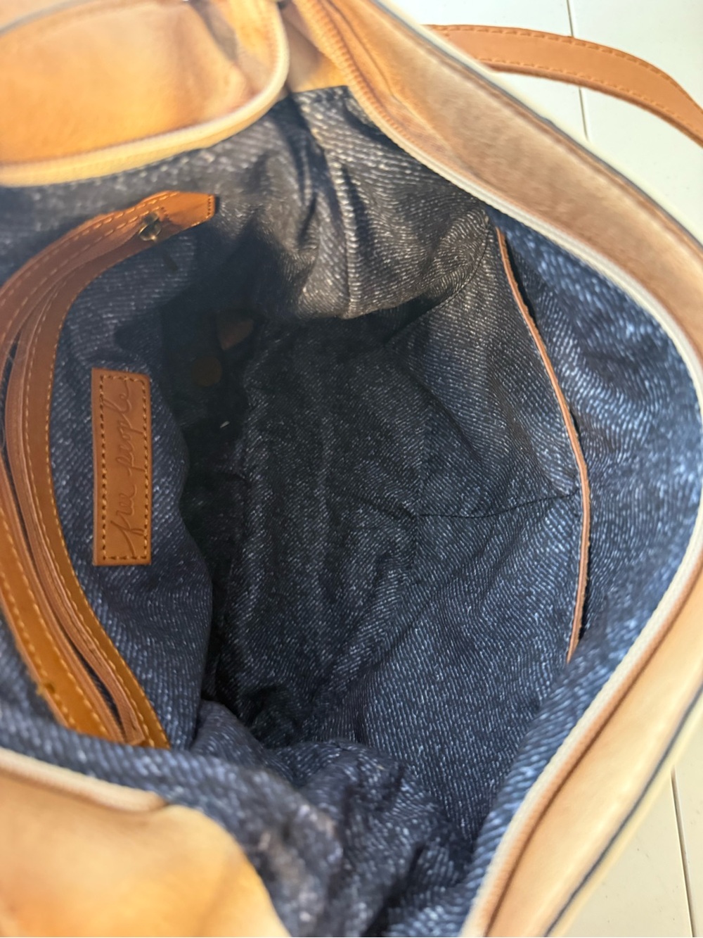 Free People Golden Valley Messenger Bag Laser Cut Faux Leather Hobo Bag Boho - Picture 14 of 16